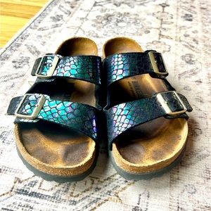 Birkenstock size 36 iridescent metallic faux snakeskin Arizona sandals